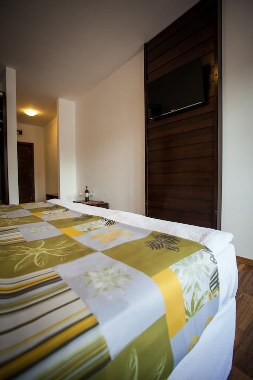 Roata Faget Inn Cluj-Napoca Quarto foto